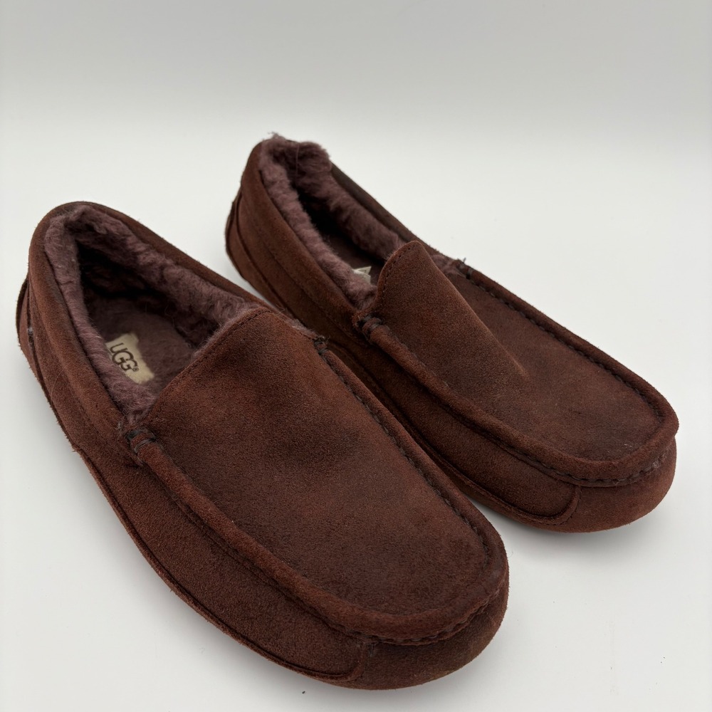 UGG Mens 8 Ascot Suede Leather Moccasin Slippers Chestnut Brown Sheepskin Lined